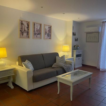 Il Giardino Segreto Apartment Anzio Bagian luar foto